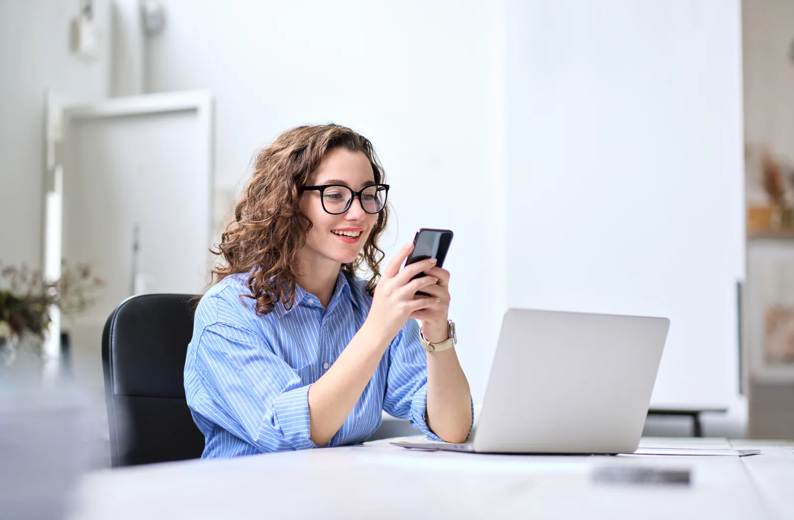 How to Enable a Choose Your Own Device (CYOD) Strategy for Laptops & Smartphones